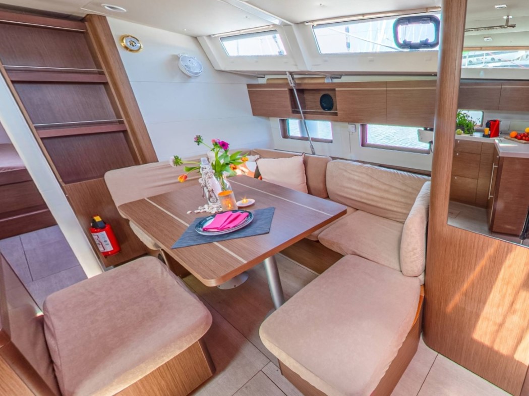 Oceanis 46.1 Nauti Buoy, Foto 4
