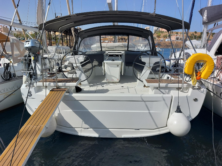 Oceanis 46.1  Top image