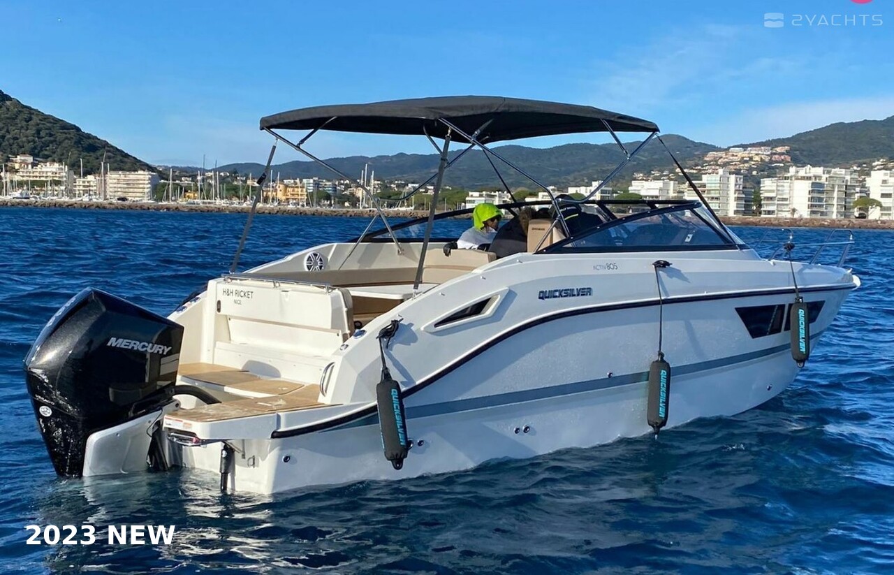 Quicksilver Activ 805 Cruiser „Quicksilver 805“ als Charteryacht