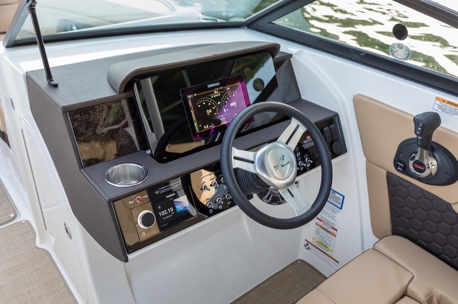 Sea Ray SDX 270 Pepperoni, Foto 5