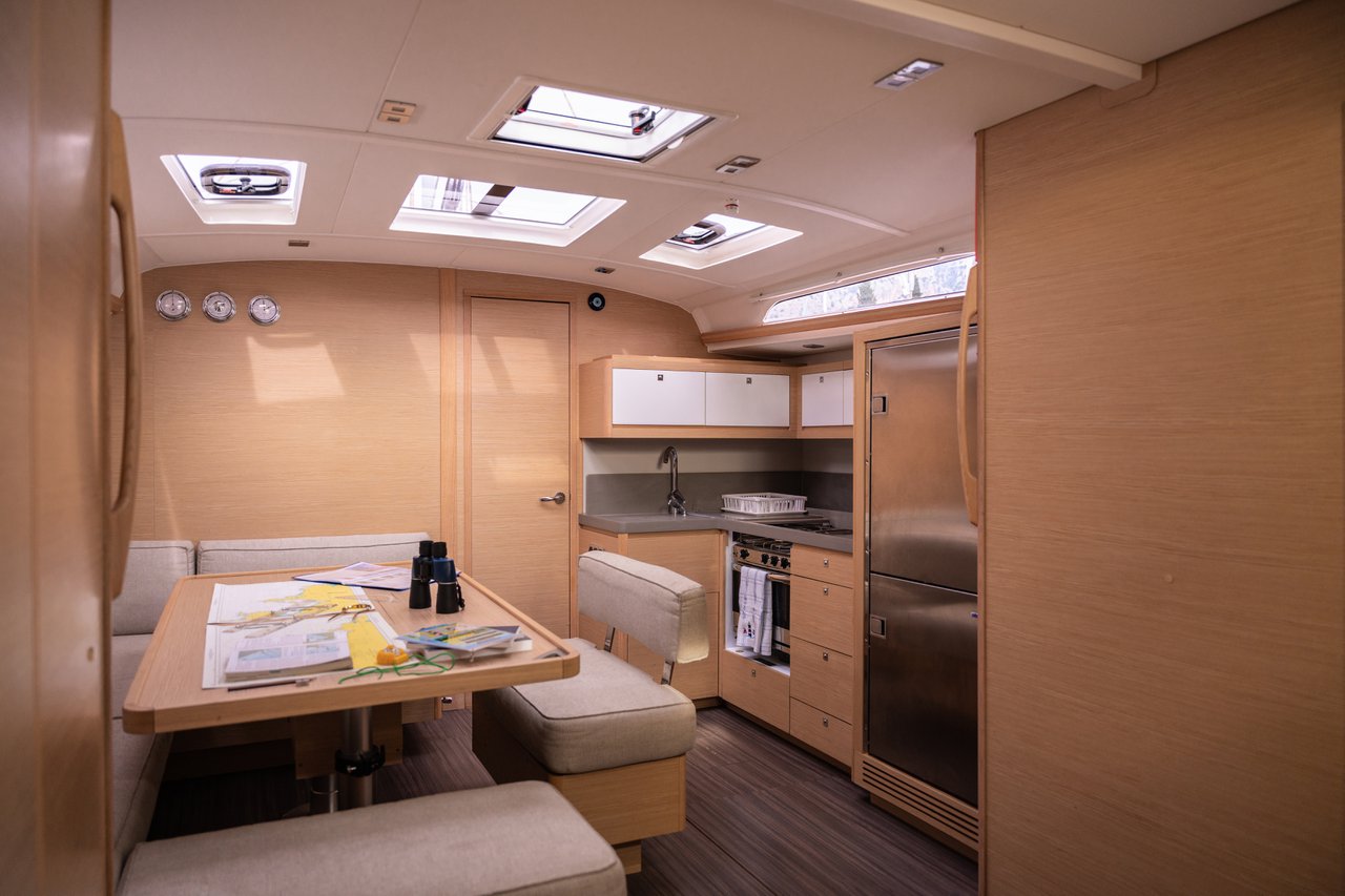 Dufour 470 Happiness, Foto 4