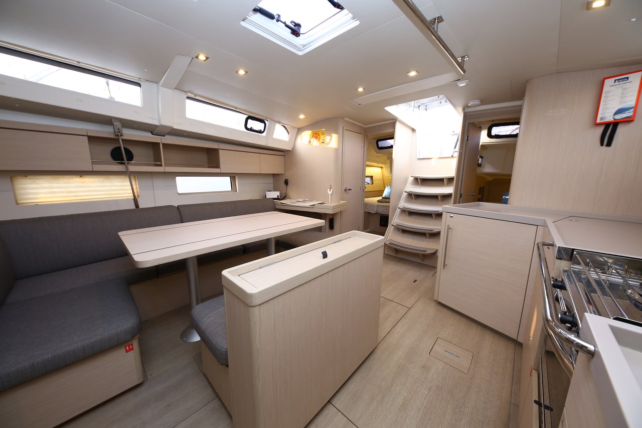 Oceanis 46.1 wunderbar, Foto 4