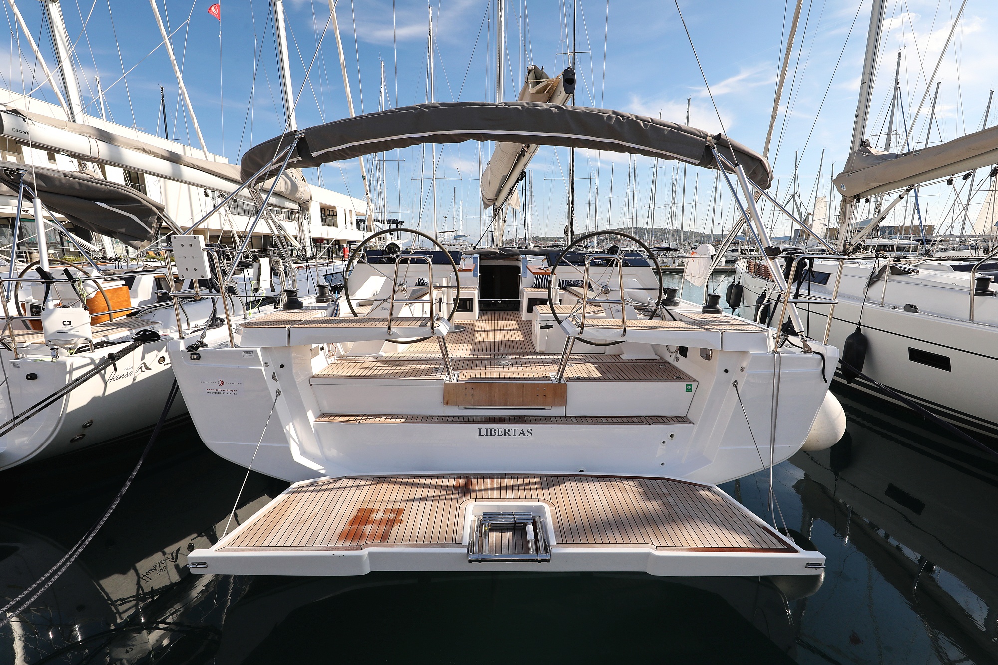 Hanse 460 „Libertas“ als Charteryacht