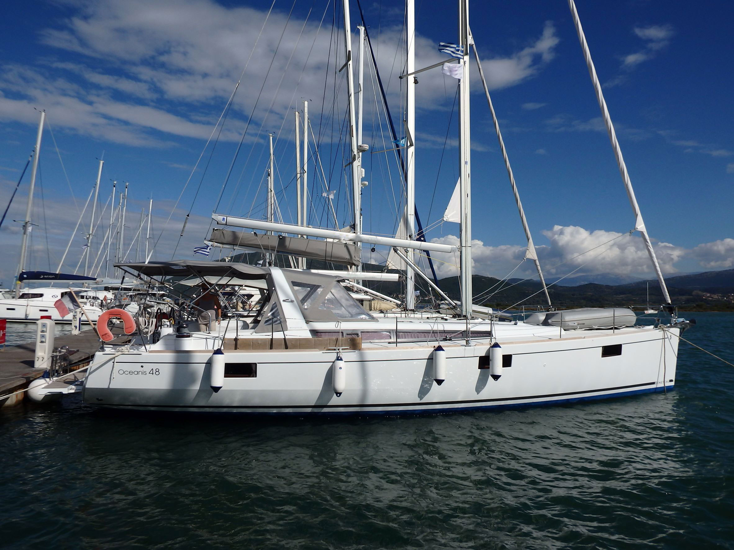 Oceanis 48 - 5Cab Top image