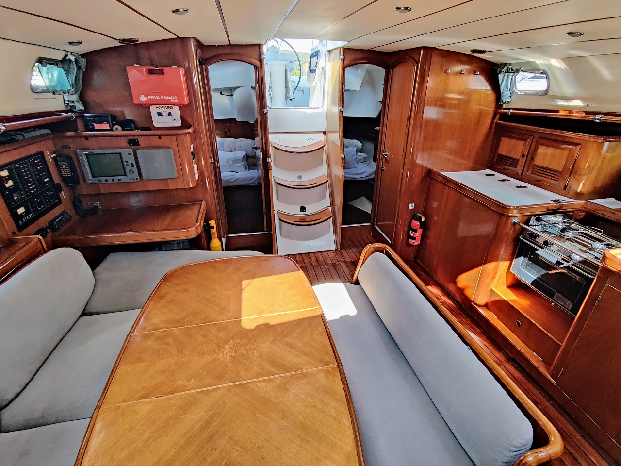 Oceanis 461 Rose Runner, Foto 3