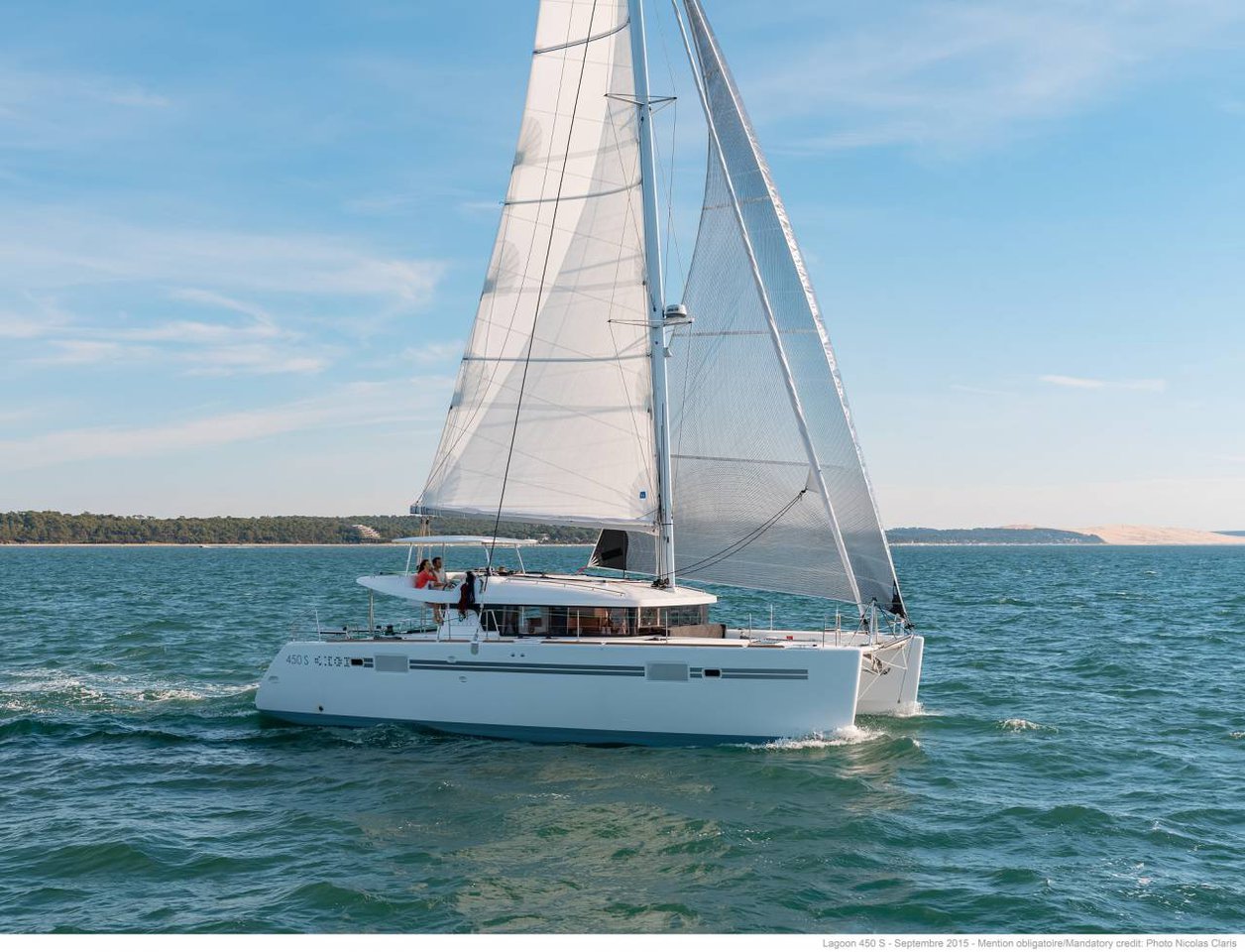 Lagoon 450 S  Top image