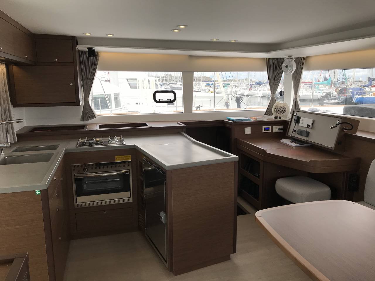 Lagoon 450 S Vertigo, Foto 5