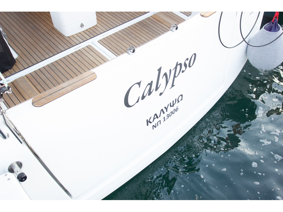 Sun Odyssey 440  Top image