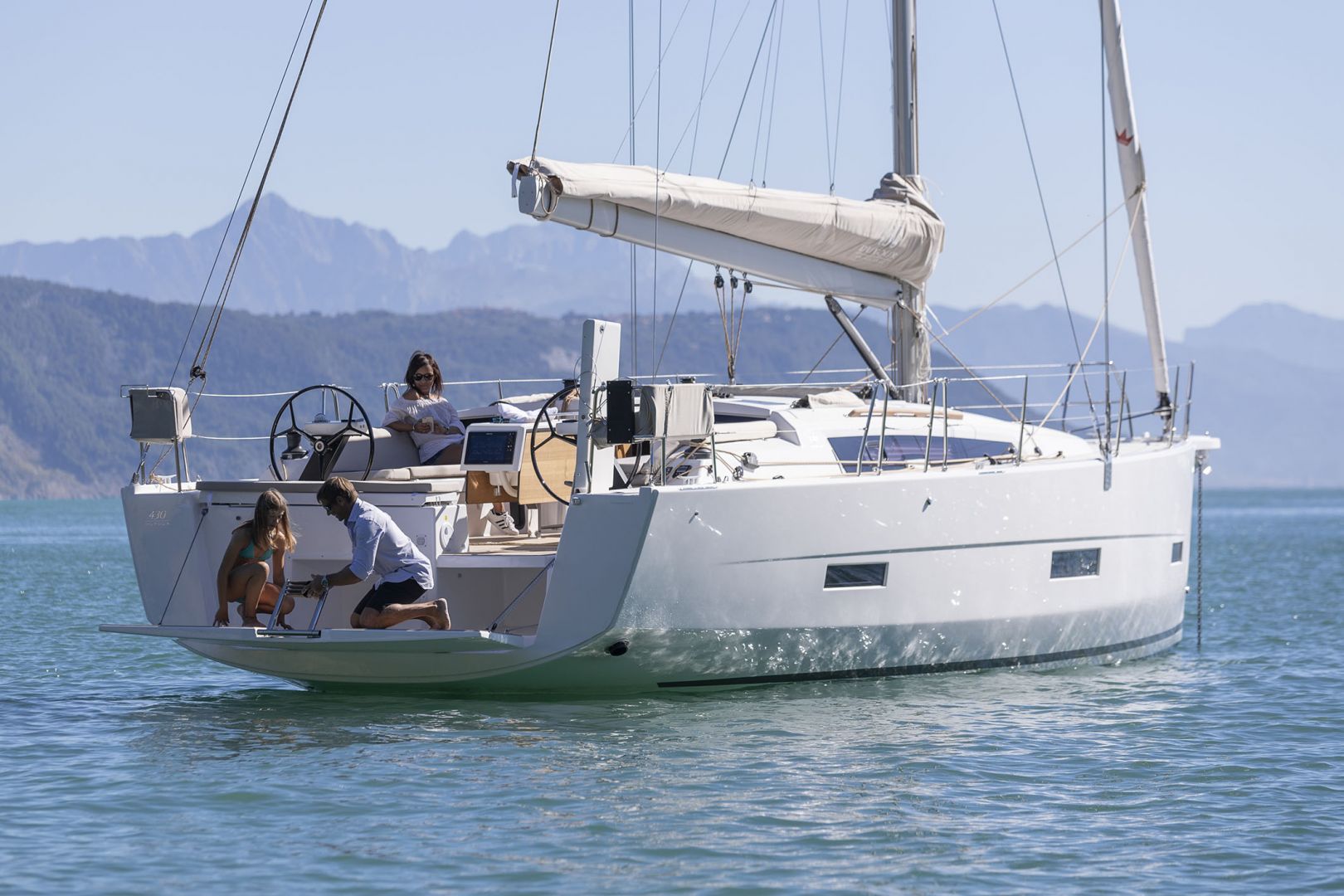 Dufour 430 Grand Large  Top image