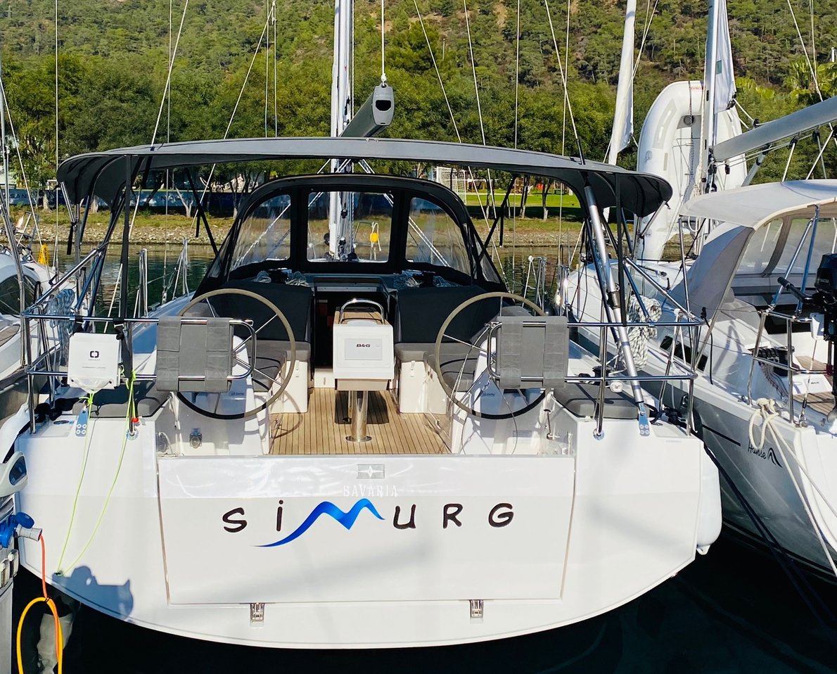Bavaria C38 „Simurg“ als Charteryacht