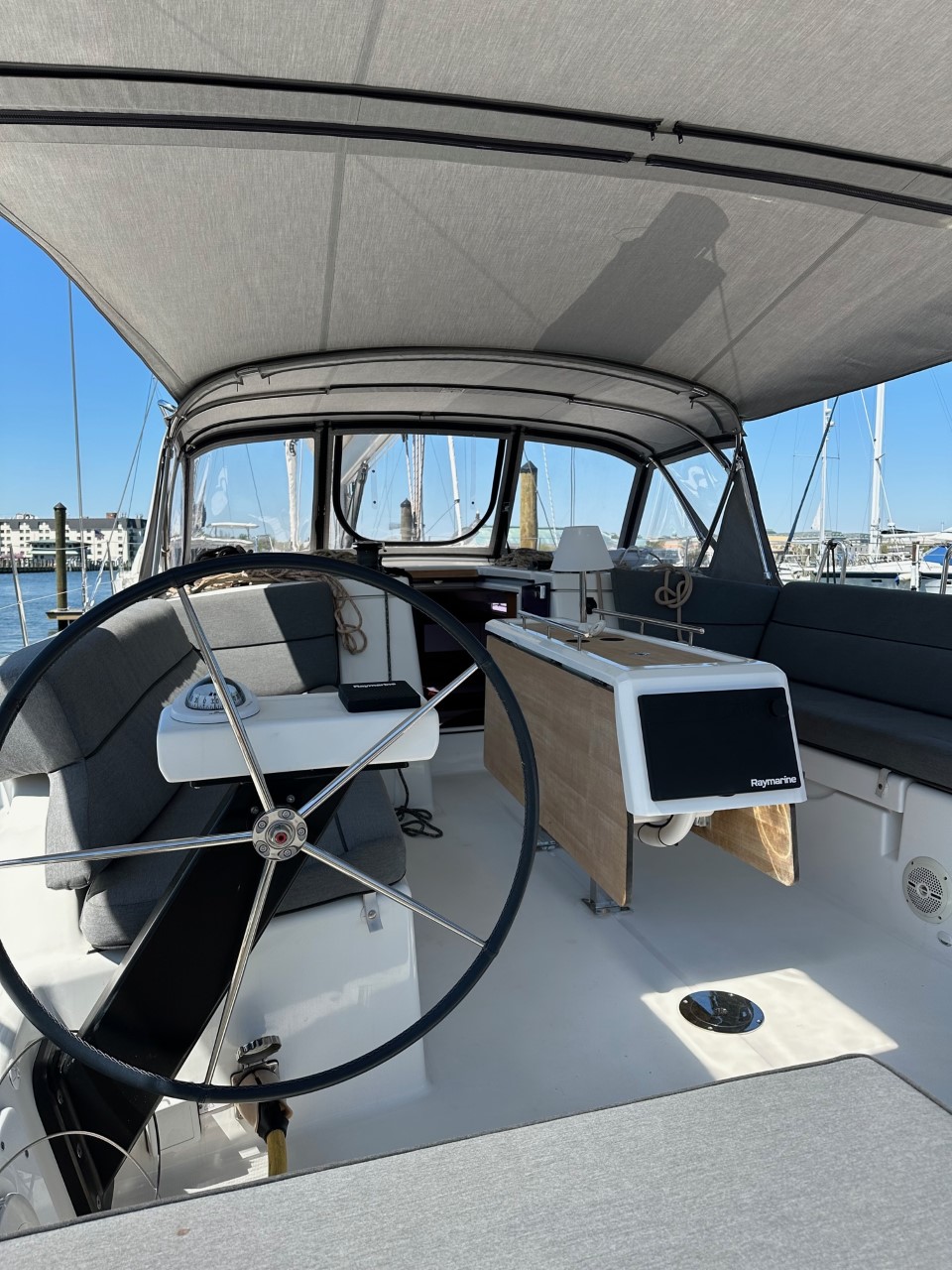 Dufour 430 Grand Large Opportune Moment, Foto 4