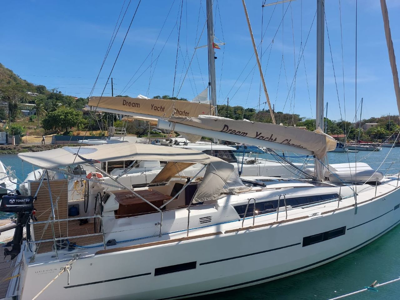 Dufour 520 Grand Large Top image