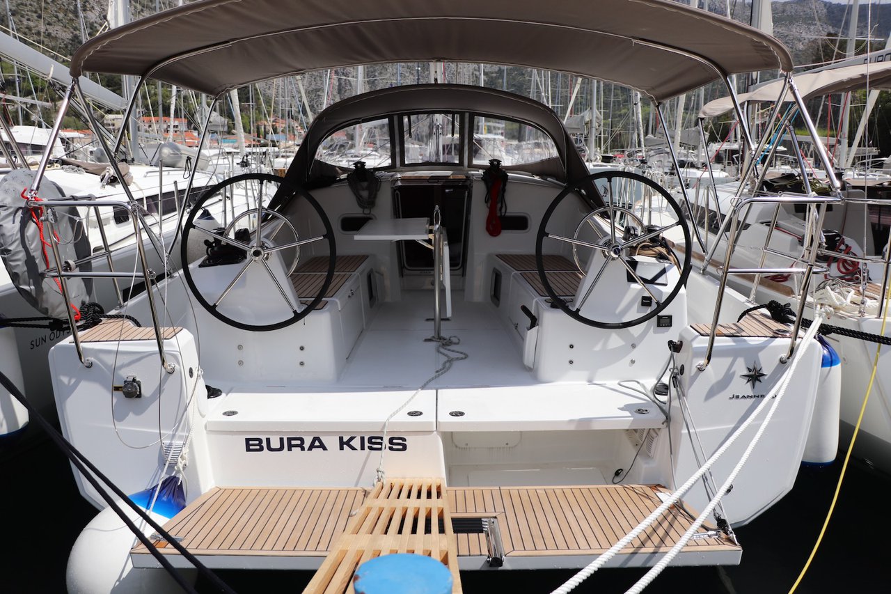 Sun Odyssey 380 Bura Kiss, Foto 4