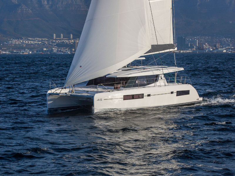 Sunsail 454 Top image