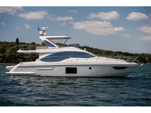 Azimut 55 „MAWI“ als Charteryacht