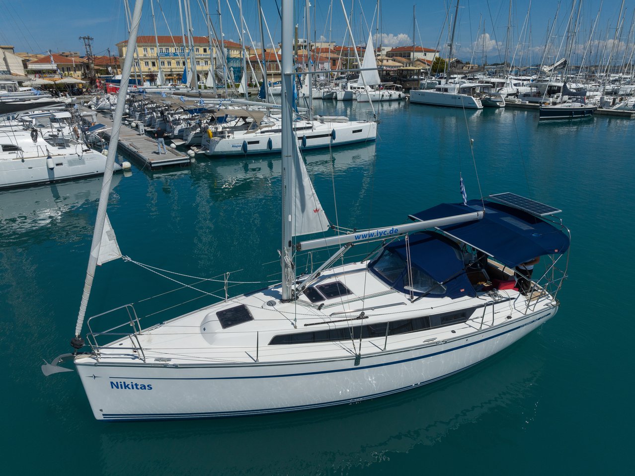 Bavaria Cruiser 34 (2cab) „Nikitas“ als Charteryacht