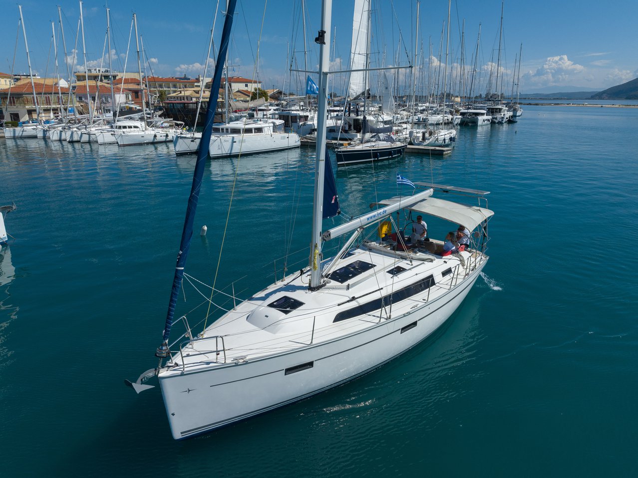 Bavaria Cruiser 37 „Athene“ als Charteryacht