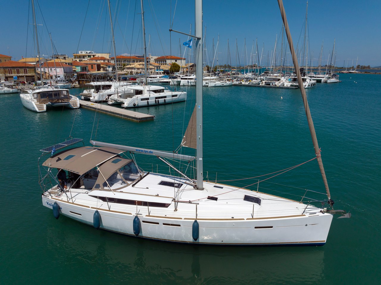 Sun Odyssey 439 (4 cab) „Kalypso“ als Charteryacht