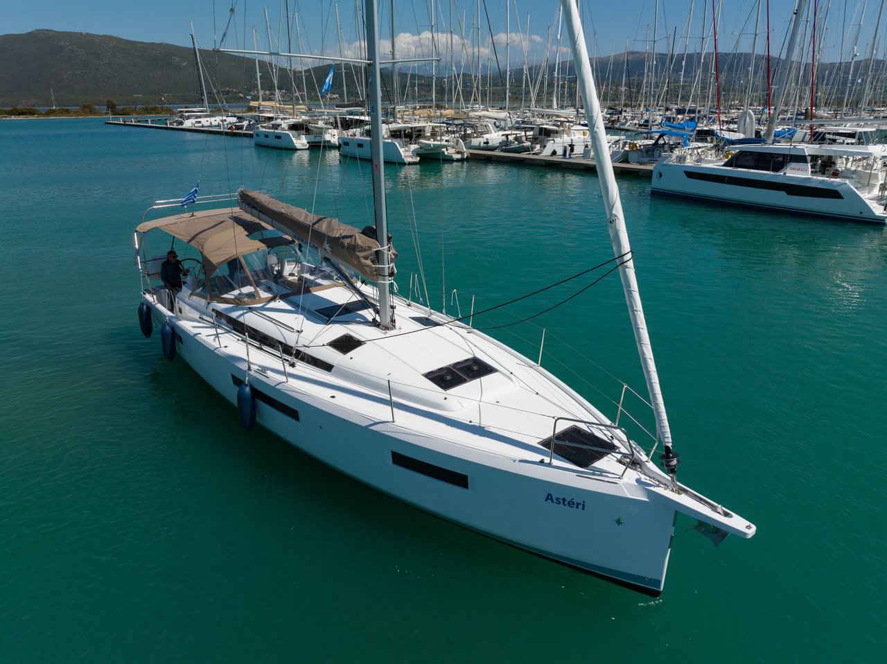 Sun Odyssey 440 (4 cab) „Asteri“ als Charteryacht