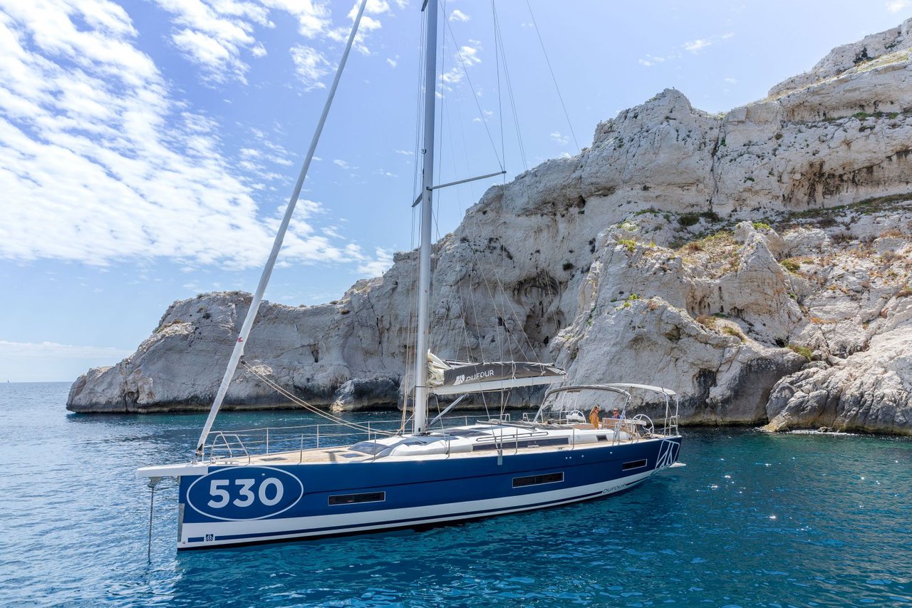 Dufour 530 OW (3+1cab/3+1wc) „Cholita“ als Charteryacht
