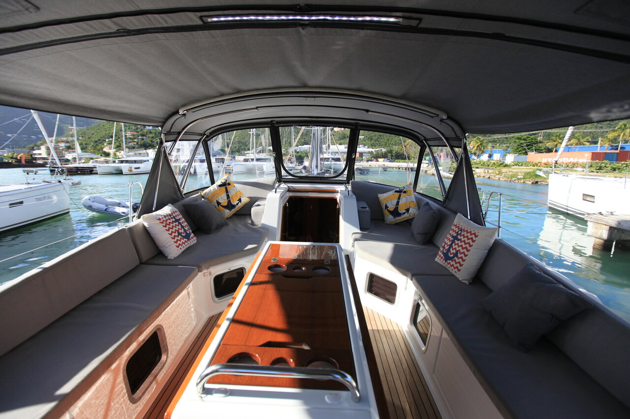Jeanneau 54 Silvergirl, Foto 5