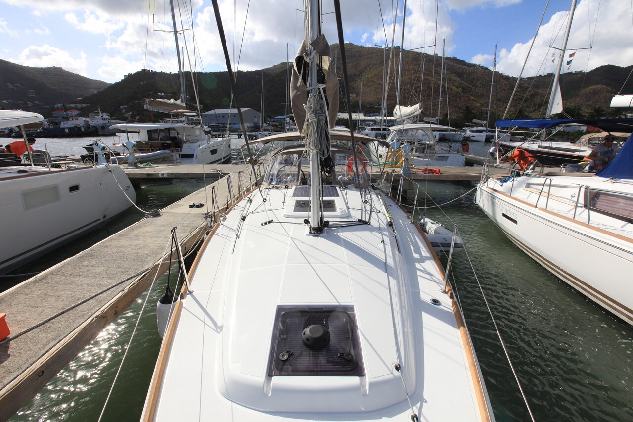 Sun Odyssey 349 Naya, Foto 4