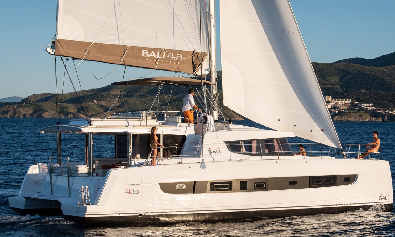 Bali 4.8 Honour, Foto 5