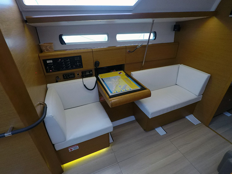 Sun Odyssey 449 Elissa, Foto 5