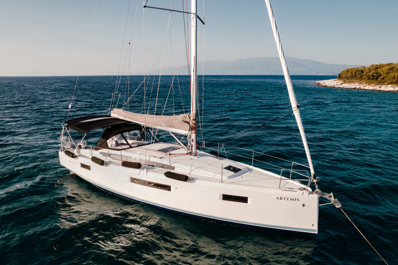 Sun Odyssey 410 (3cab) „Artemis“ als Charteryacht