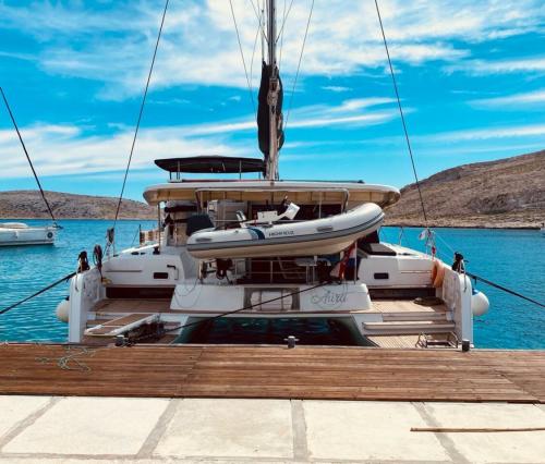 Lagoon 42 Owner Version