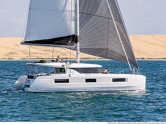 Lagoon 46 (4+2cab) „Espabila“ als Charteryacht