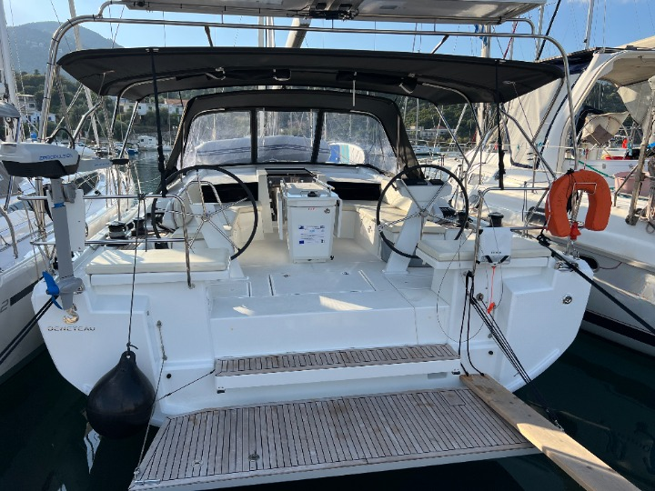 Oceanis 46.1  Top image