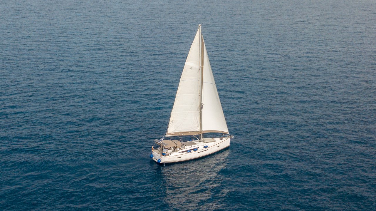 Sun Odyssey 509  Top image