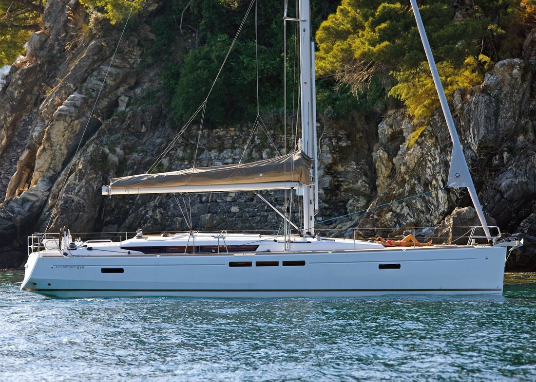Sun Odyssey 519 (5+1cab/3wc) „Ataraxia“ als Charteryacht
