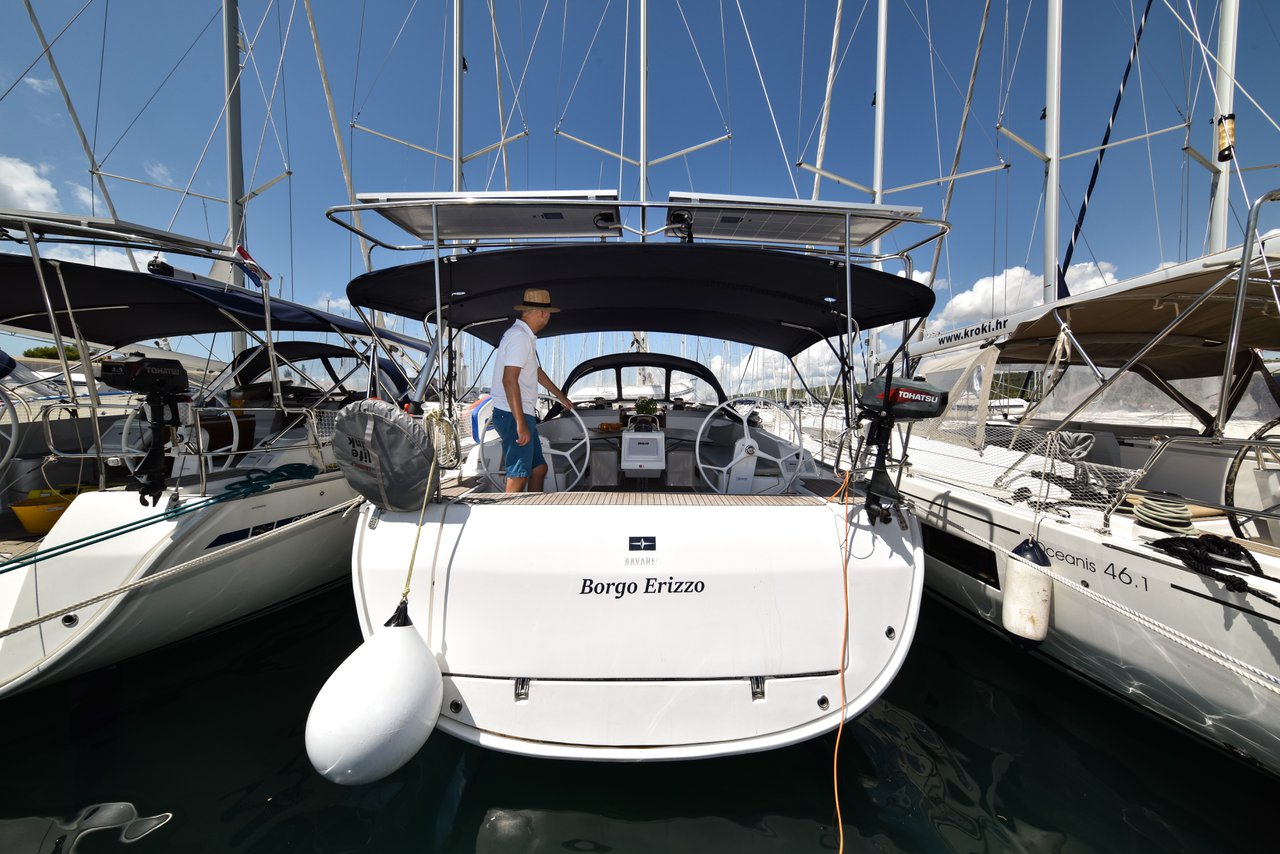 Bavaria Cruiser 46  Top image