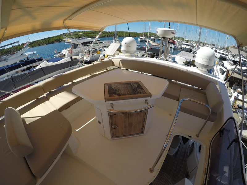 Azimut 47 Fly Luma, Foto 5
