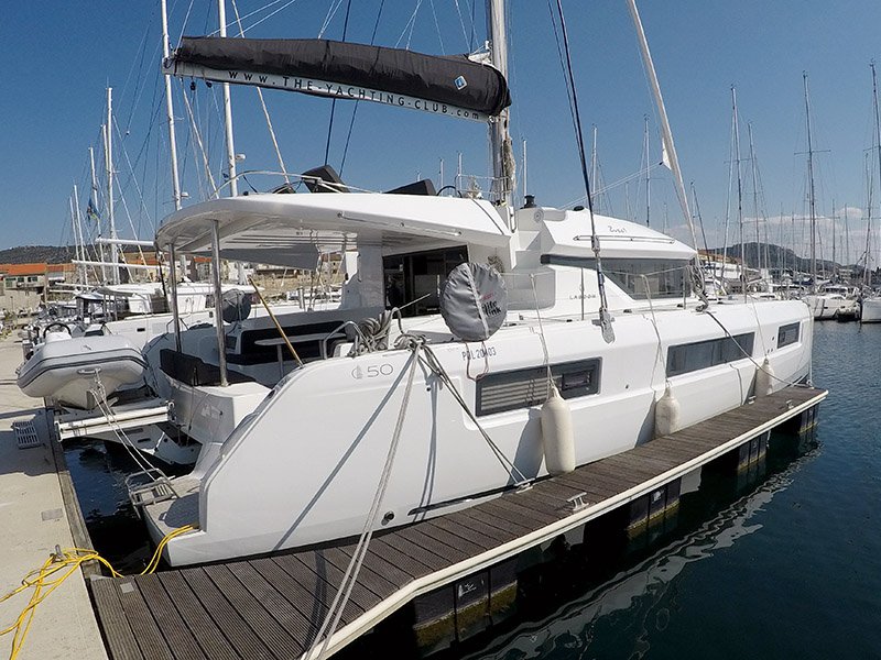 Lagoon 50  Top image