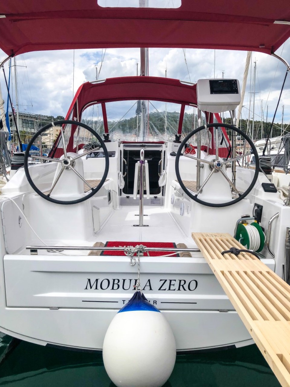 Oceanis 30.1, Foto 4