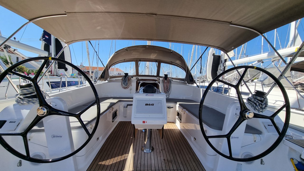 Bavaria Cruiser 46 Iustitia, Foto 3