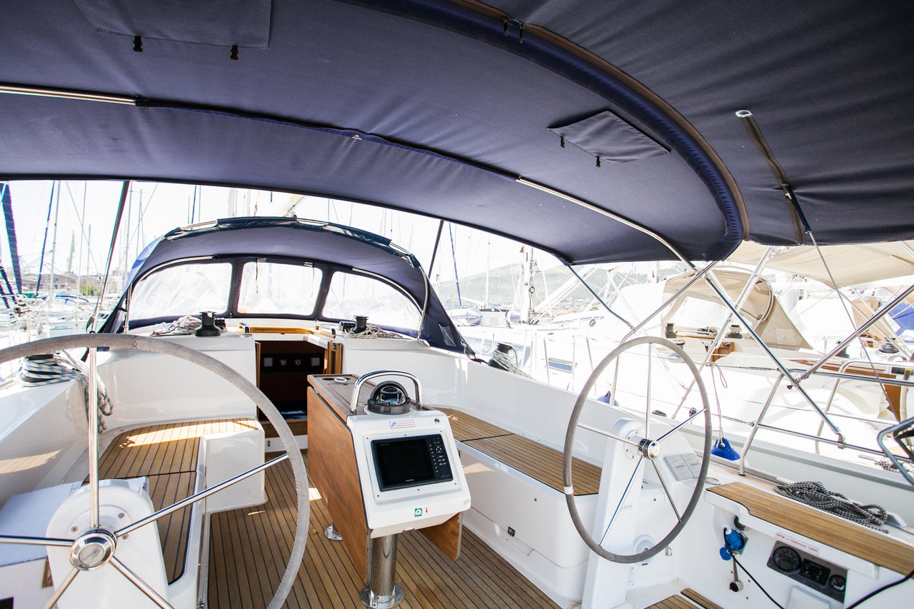 Bavaria Cruiser 46 Lovro, Foto 3