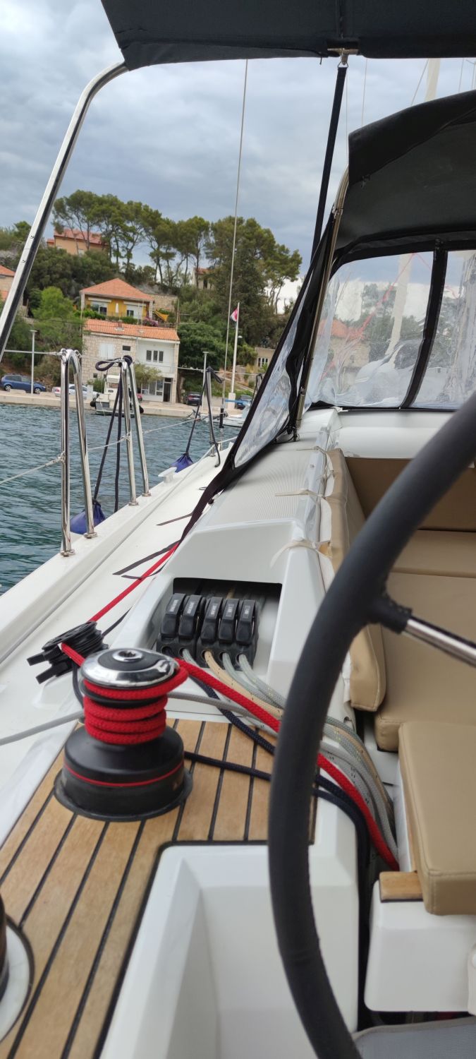 Oceanis 46.1, Foto 3