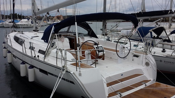 Bavaria Cruiser 51  Top image
