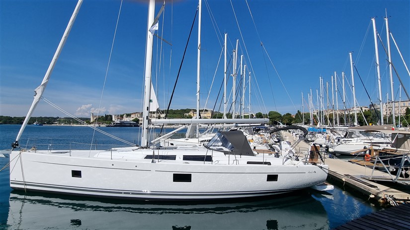 Hanse 508  Top image
