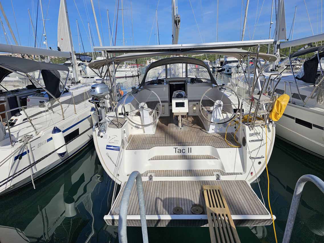 Bavaria Cruiser 46  Top image