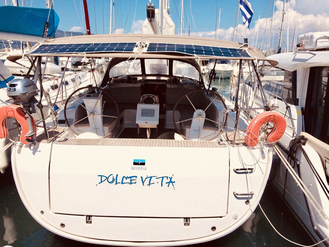 Bavaria Cruiser 46  Top image