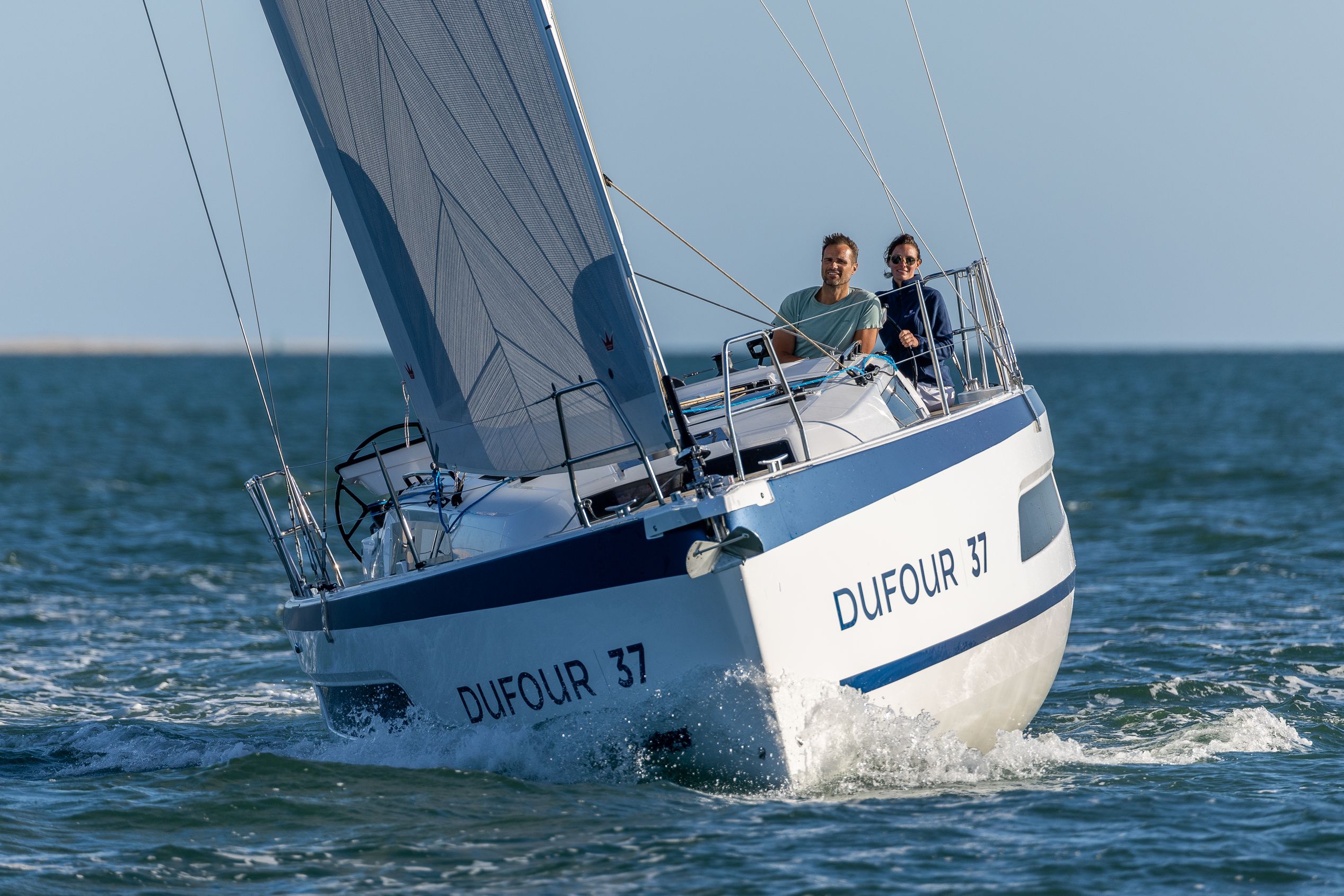 Dufour 37, Foto 2