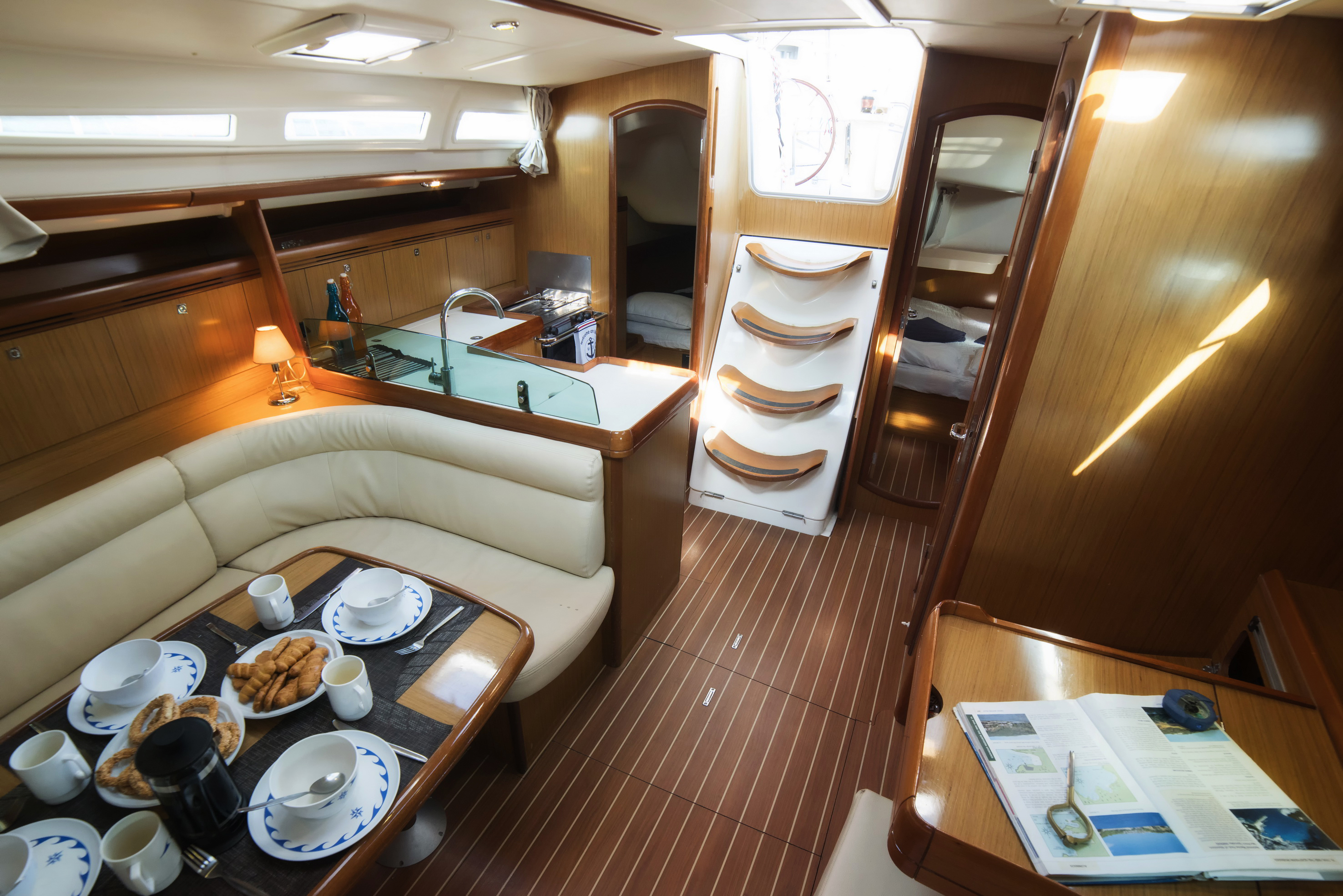 Sun Odyssey 42i Triton, Foto 5