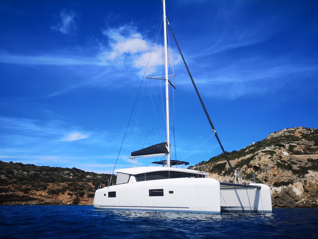 Lagoon 42 (4+2cab/4wc) „Aktaia“ als Charteryacht