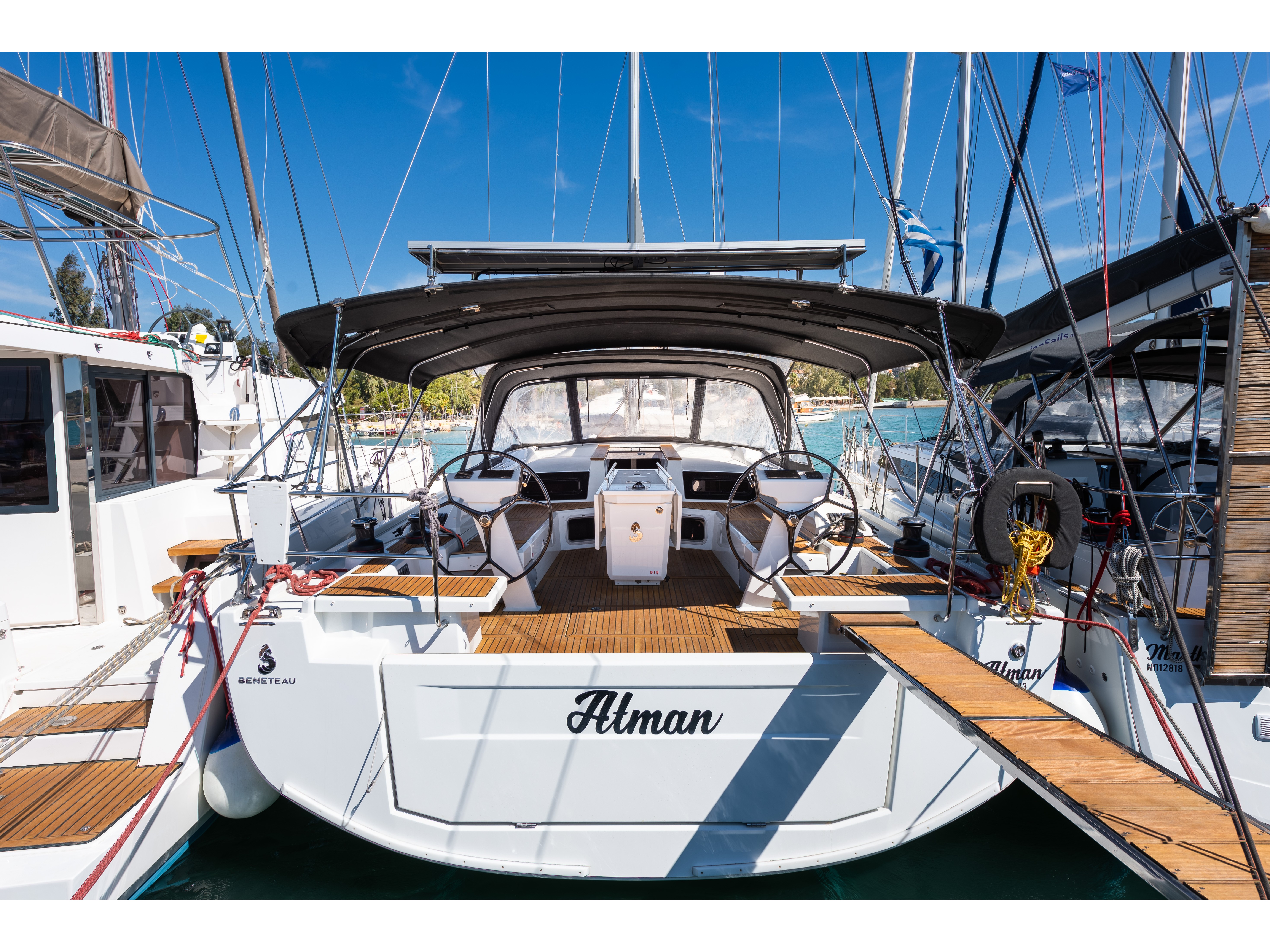 Oceanis 51.1 (5+1 cab, 3+1wc) „Atman“ als Charteryacht