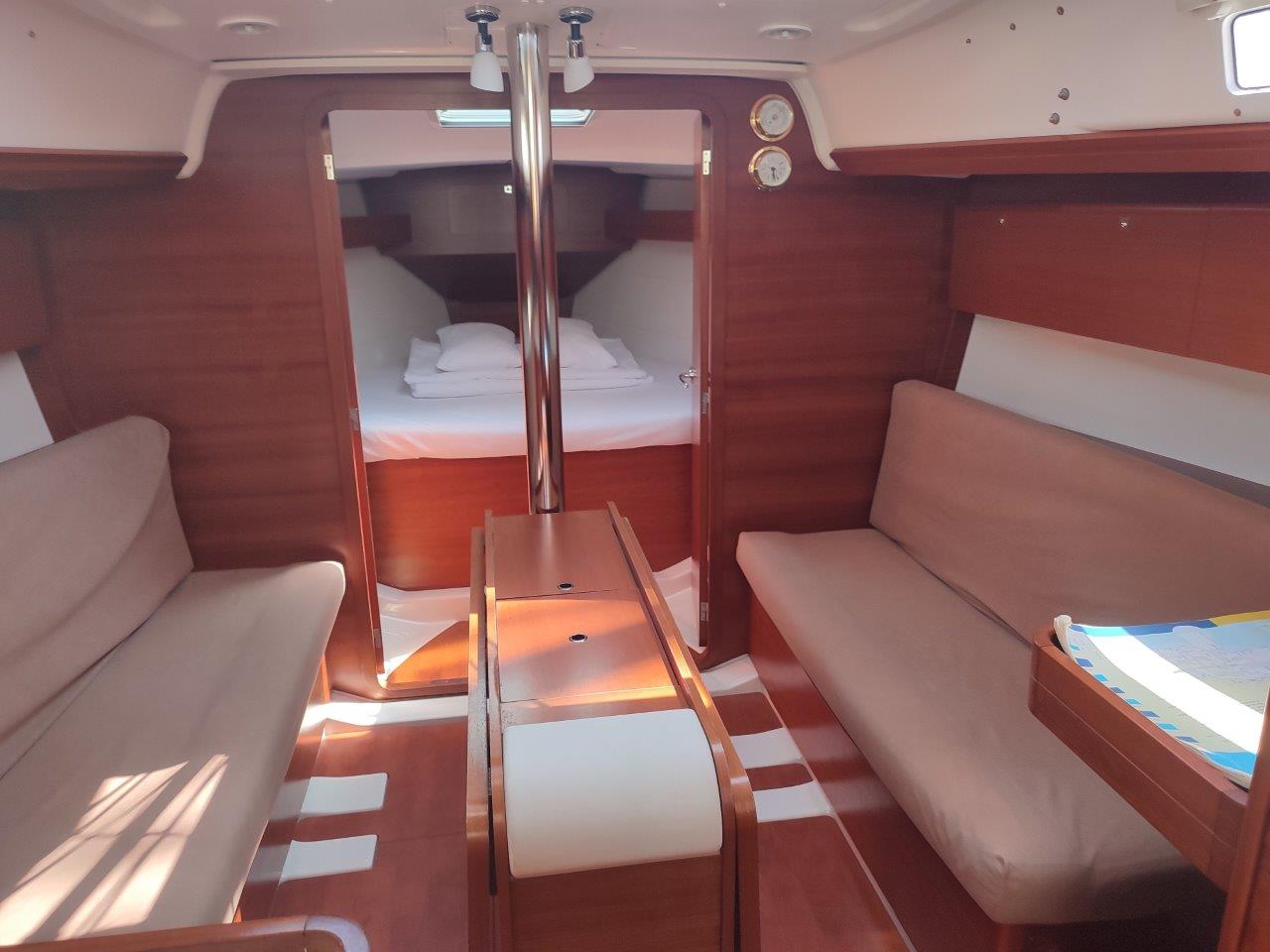Dufour 350 Grand Large Spinaker, Foto 4